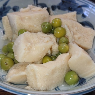 えんどう豆と高野豆腐の煮物